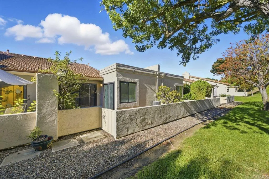 https://cdn.realtyfeed.com/cdn/127/306593791/589b2bfd0c04c107cf9fbcd1776539e6.webp