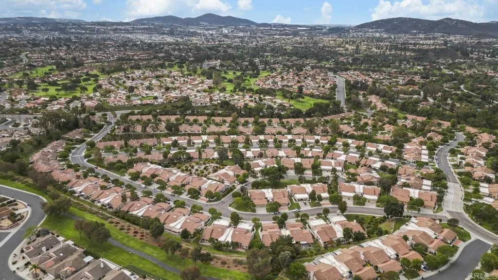 https://cdn.realtyfeed.com/cdn/127/306593791/adb351bcd3dd7c5bb47a305c2c7f0745.webp