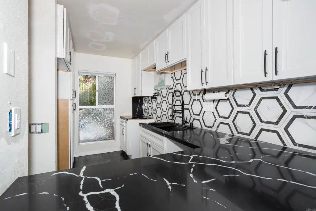 https://cdn.realtyfeed.com/cdn/127/306593818/880b66aba37072512fc356544329a2f1.webp