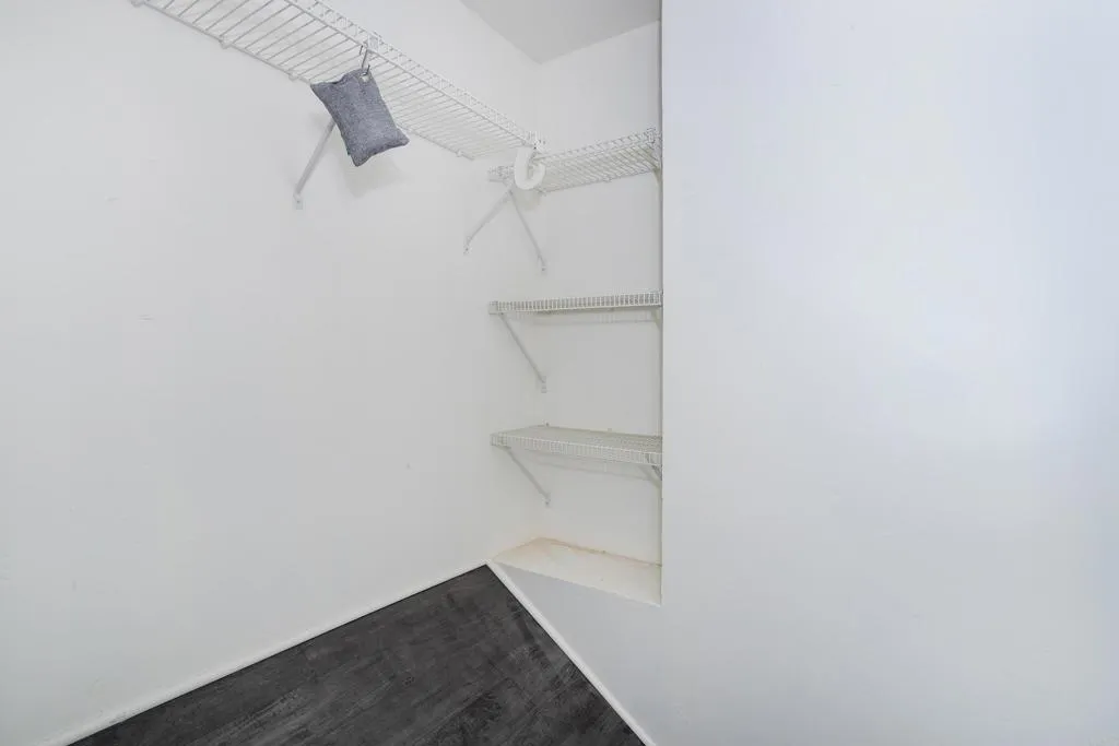 https://cdn.realtyfeed.com/cdn/127/306593818/f1a68c5ef8919d49b4388bde05937969.webp