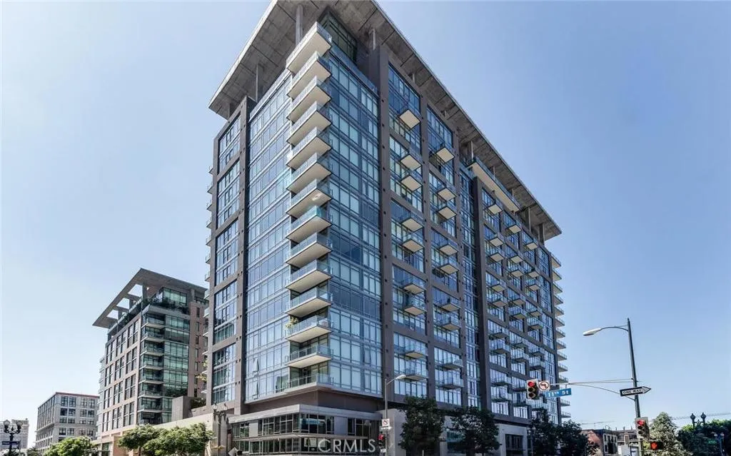 Los Angeles, CA 90015