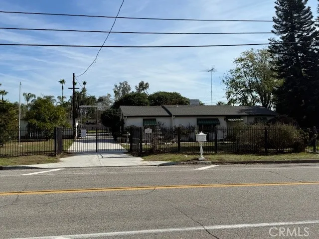 Bloomington, CA 92316