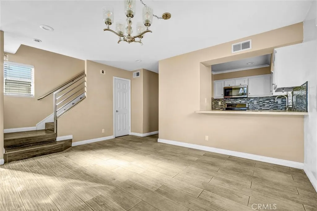 1209 Huntington Street, Huntington Beach, CA 92648 - Photo 5 of 32, Huntington Beach, CA