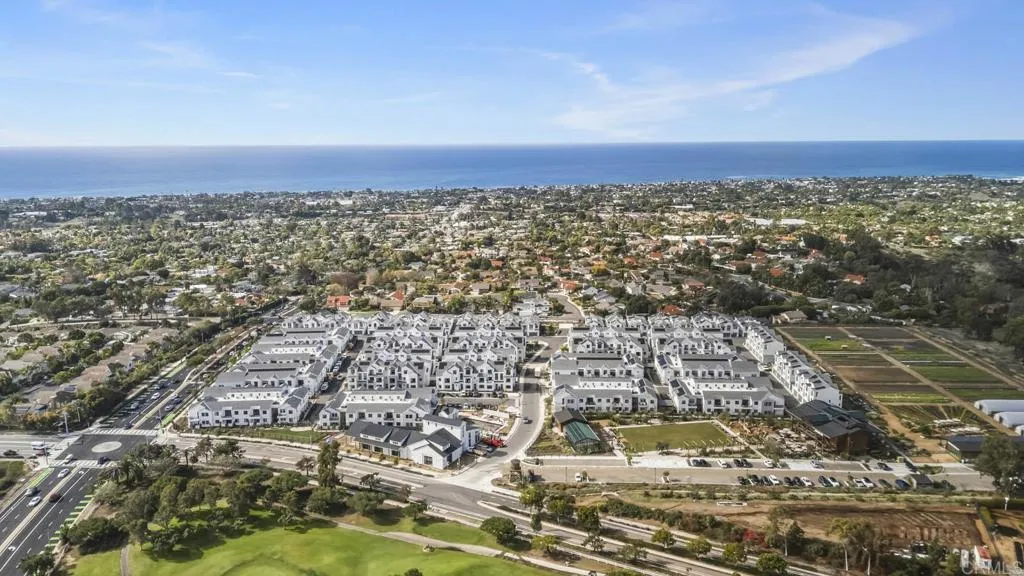 https://cdn.realtyfeed.com/cdn/127/306593935/53c2fbdf15535b839c9500e599a895c9.webp