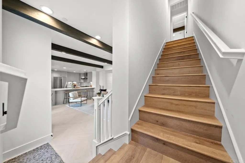 Photo #20: NDP2511070 Listing: Photo #20