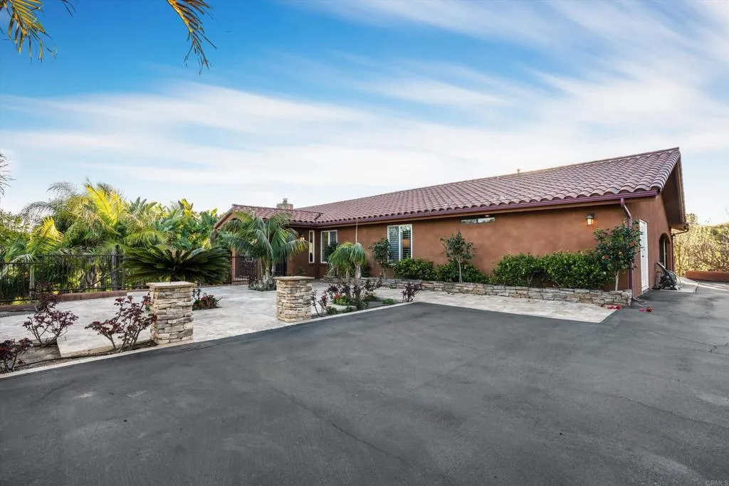 https://cdn.realtyfeed.com/cdn/127/306593967/19625c264061a7099a4eb4e099572eb4.webp