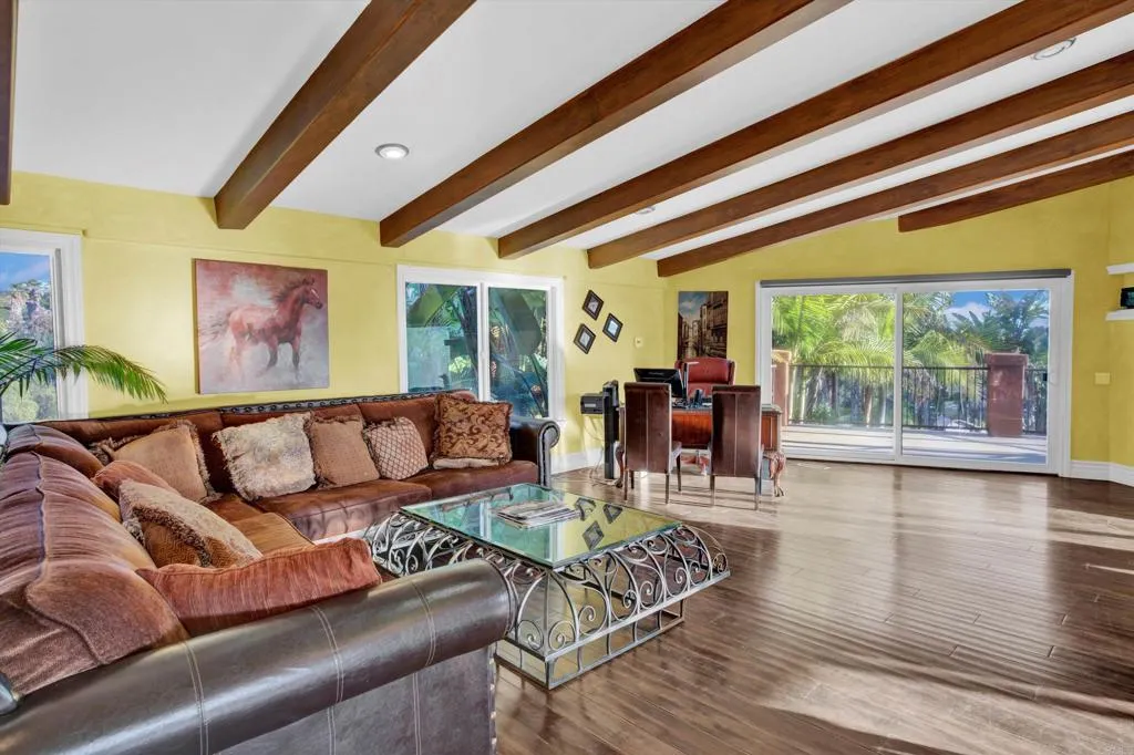 https://cdn.realtyfeed.com/cdn/127/306593967/591d3921d4a887aa2bc25a62325d1b64.webp