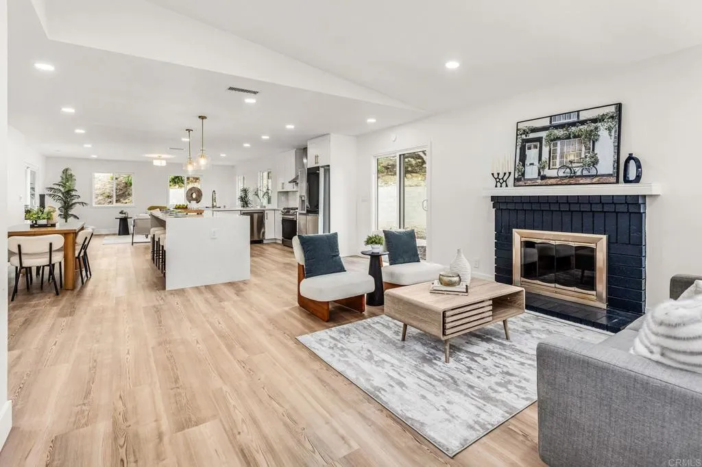 https://cdn.realtyfeed.com/cdn/127/306594034/a2135df303429101f99e564c75591425.webp