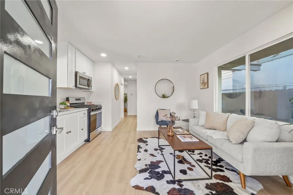 408 Orange, Long Beach, CA 90802 - Main photo, Long Beach, CA