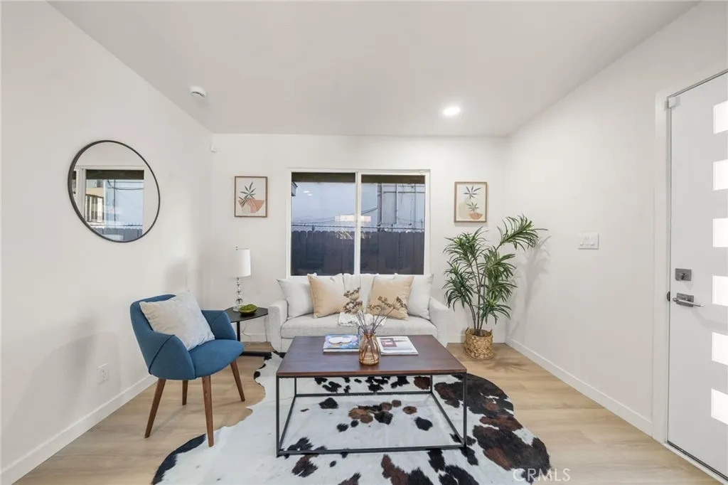 408 Orange, Long Beach, CA 90802 - Photo 5 of 22, Long Beach, CA