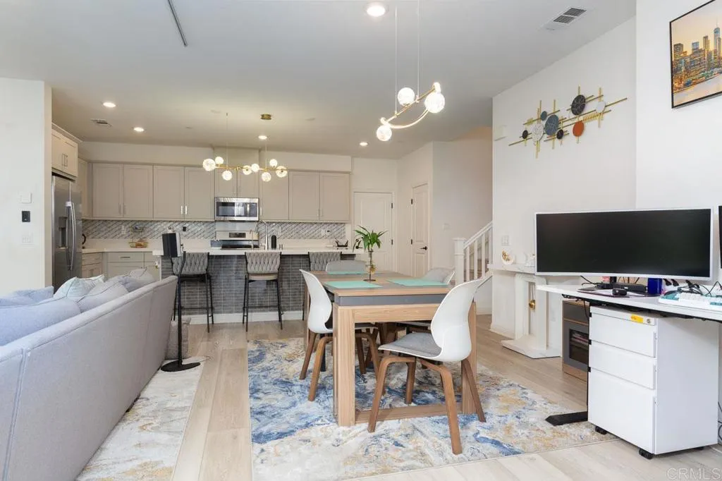 Photo #6: PTP2508778 Listing: Photo #6