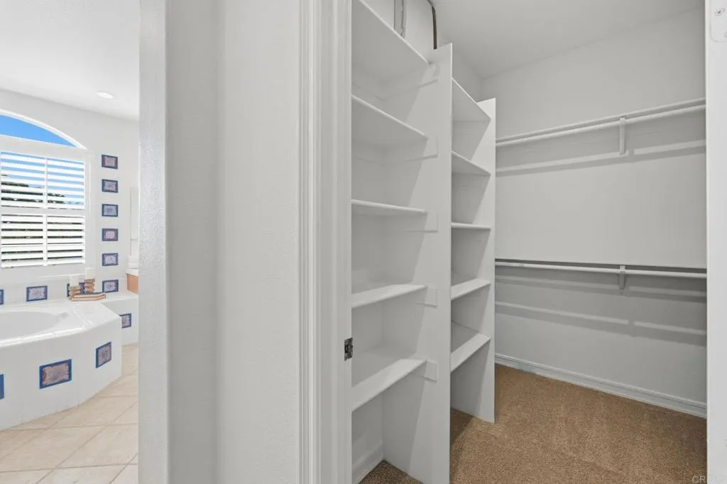 https://cdn.realtyfeed.com/cdn/127/306594285/9220559b302ebd174b4f74e50b321906.webp