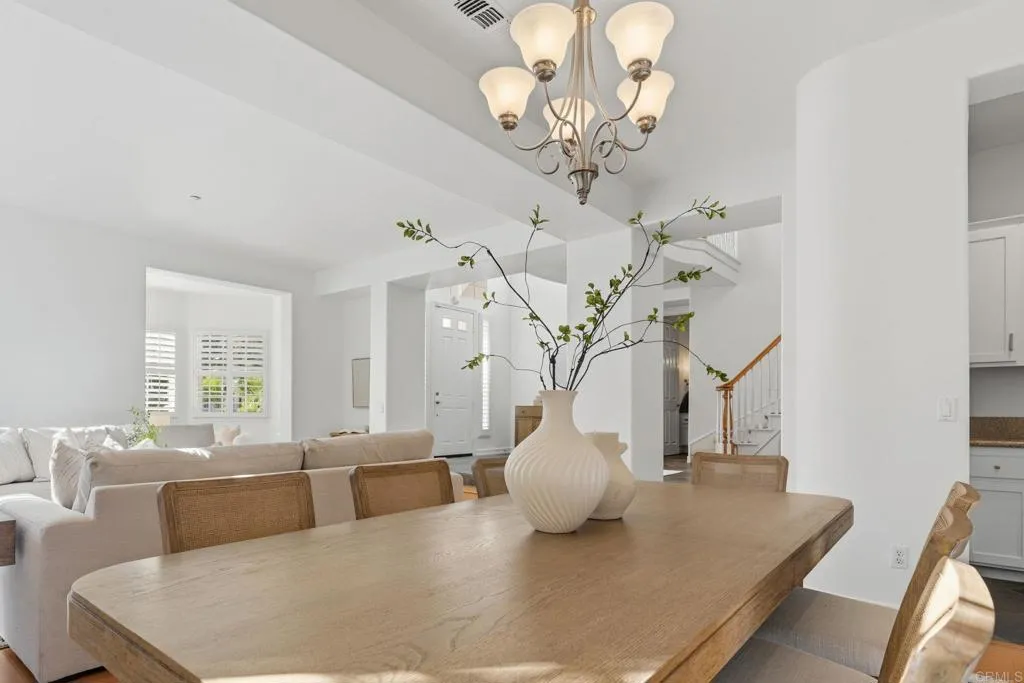 https://cdn.realtyfeed.com/cdn/127/306594285/9bd25c33394abba8e9d603d2f00b7782.webp