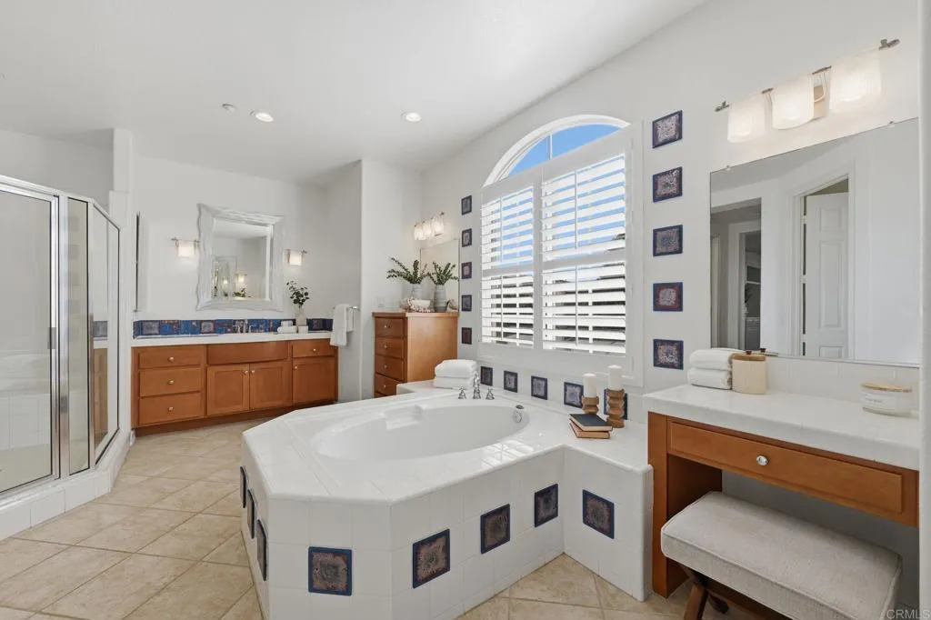 https://cdn.realtyfeed.com/cdn/127/306594285/d46115731e88ac1068f78ead438aa935.webp