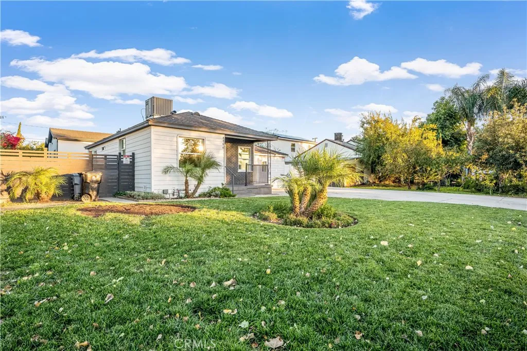 Winnetka, CA 91306