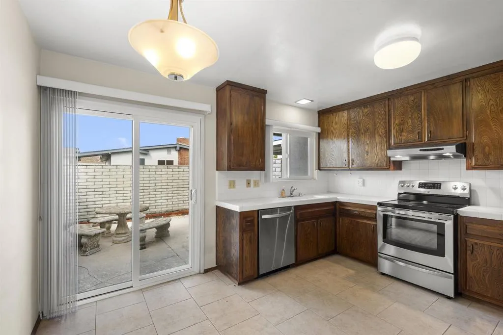 https://cdn.realtyfeed.com/cdn/127/306594505/578e4587d6a06827392ca4d97acd5f7b.webp