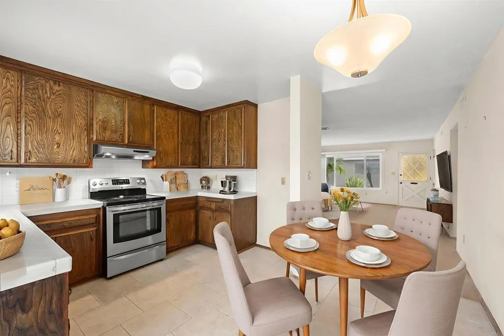 https://cdn.realtyfeed.com/cdn/127/306594505/69a5d99c0309afe437998eea8f788840.webp