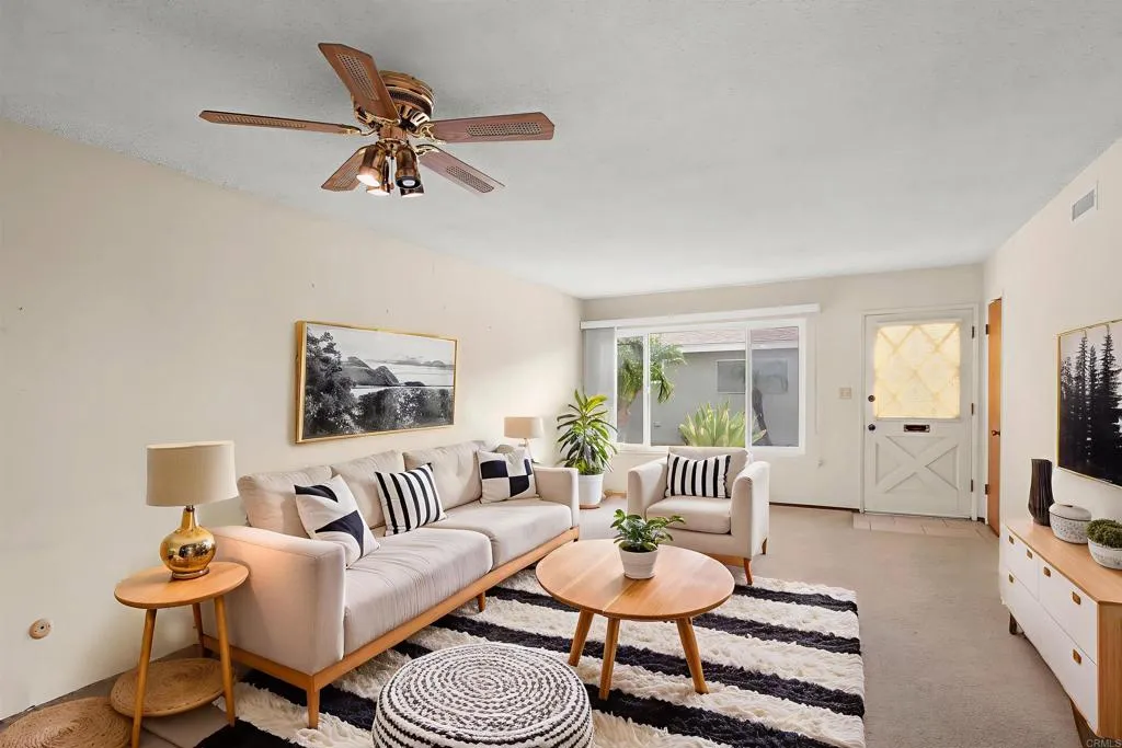 https://cdn.realtyfeed.com/cdn/127/306594505/909ca767b41565a1564b92b66ad0e2db.webp
