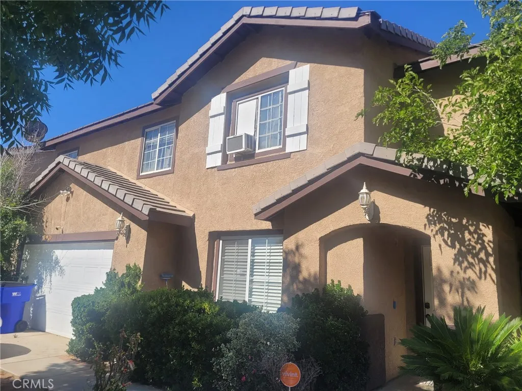 37923 Tamara, Palmdale, CA 93550 - Main photo, Palmdale, CA