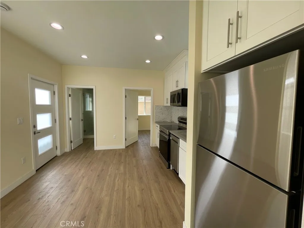 2739 Sycamore Avenue Unit A, Montrose, CA 91020 - Photo 3 of 17, Montrose, CA