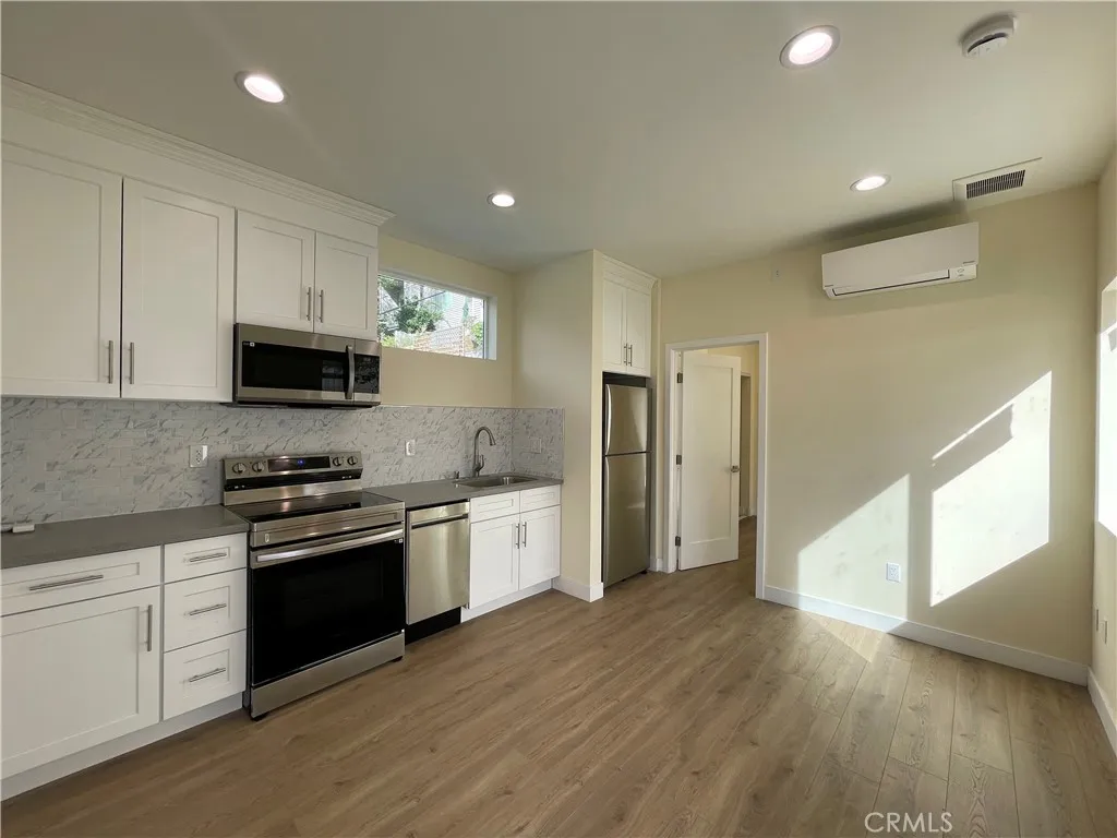 2739 Sycamore Avenue Unit A, Montrose, CA 91020