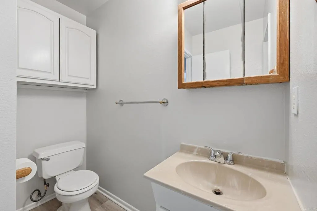 Photo #11: NDP2511092 Listing: Photo #11