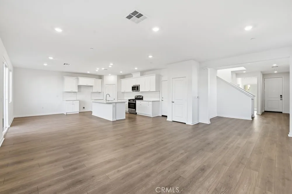 34470 Sakura Lane, French Valley, CA 92596 - Photo 4 of 23, French Valley, CA