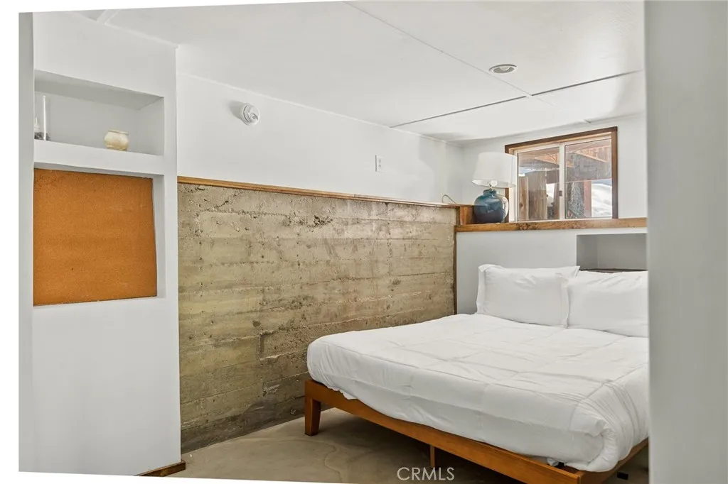 31661 Wagon Wheel, Running Springs, CA, 92382