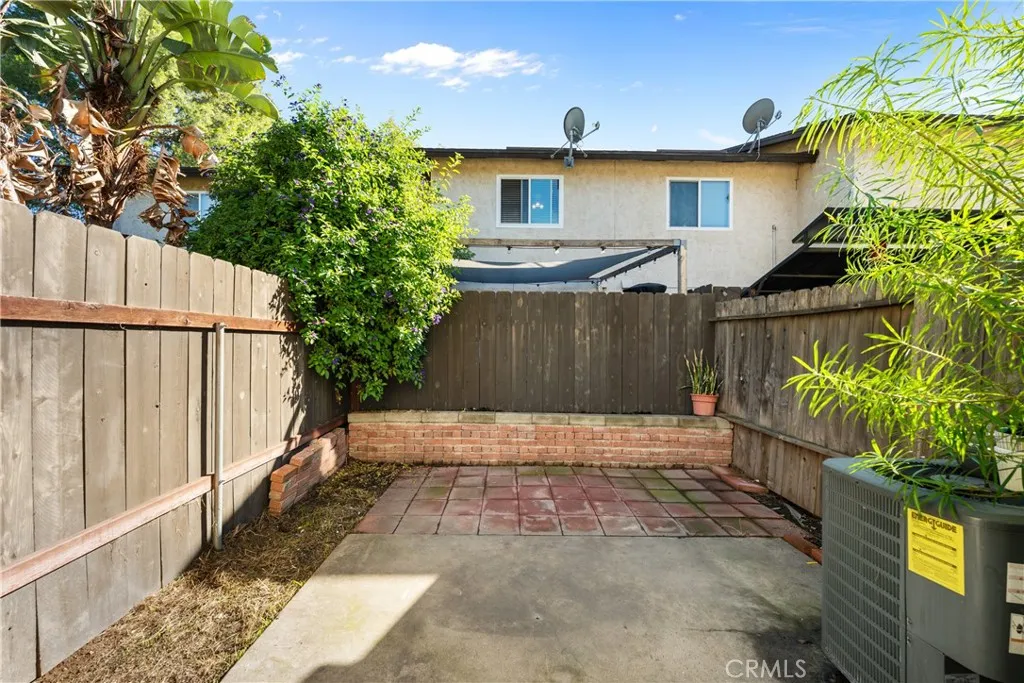 https://cdn.realtyfeed.com/cdn/127/306594685/980b4928192d1b10adcd7ae256034a38.webp