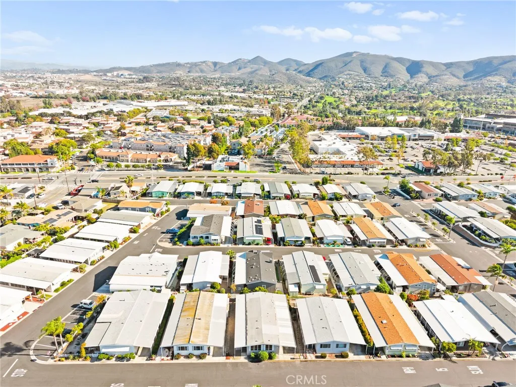 https://cdn.realtyfeed.com/cdn/127/306594702/36056d88cfb1f6121a6ae5b499096c99.webp