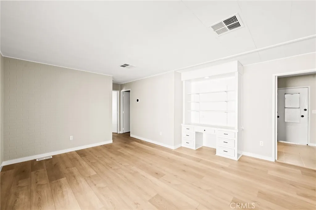 https://cdn.realtyfeed.com/cdn/127/306594702/392232481cacc1588b861cdce948a670.webp