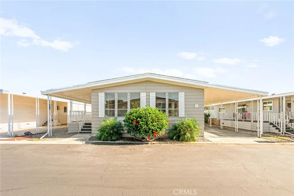 https://cdn.realtyfeed.com/cdn/127/306594702/4a86b3fd954ed4aab7a7d058bbe3addf.webp