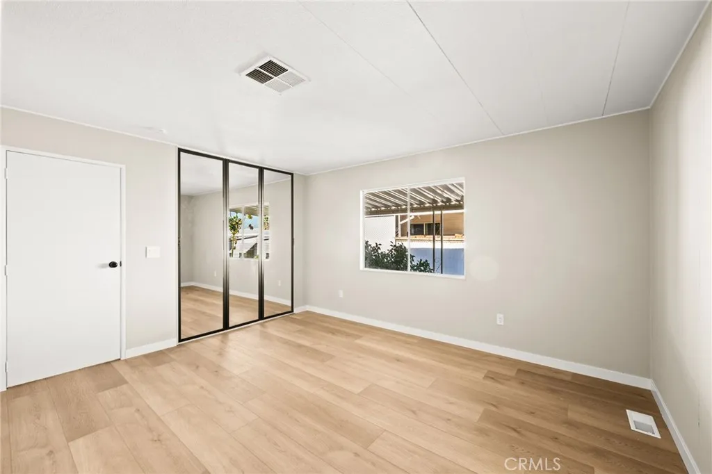 https://cdn.realtyfeed.com/cdn/127/306594702/519b6e8dc25bf30754505bef03e55c76.webp