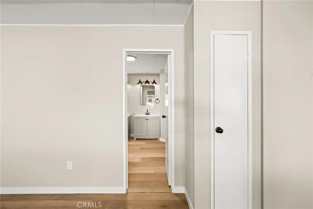 https://cdn.realtyfeed.com/cdn/127/306594702/82cce1f892c1a9b0df83a15fe3ec4213.webp