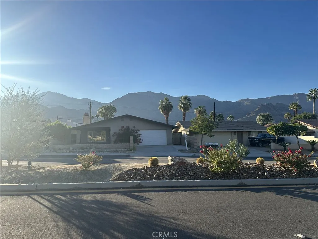 La Quinta, CA 92253