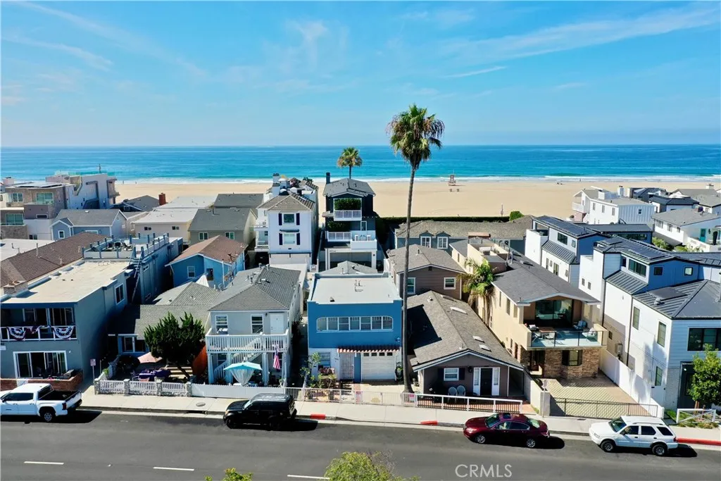 1825 W Balboa Boulevard