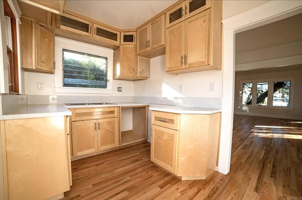 https://cdn.realtyfeed.com/cdn/127/306594879/f789cb99ab2342c23bfaf24977766971.webp
