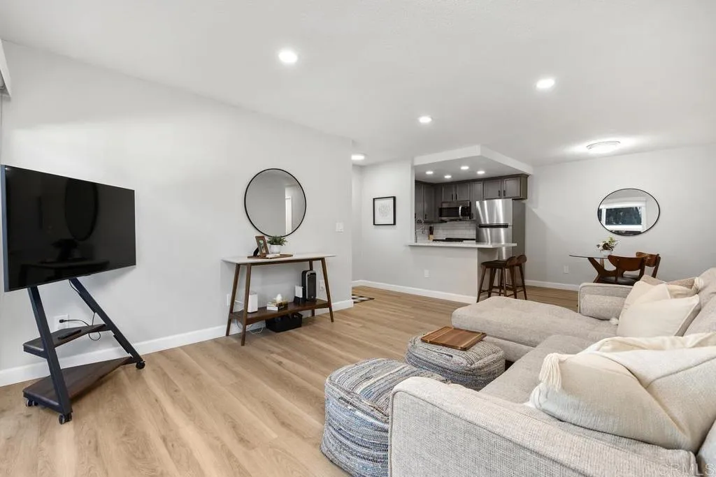 Photo #3: NDP2511098 Listing: Photo #3