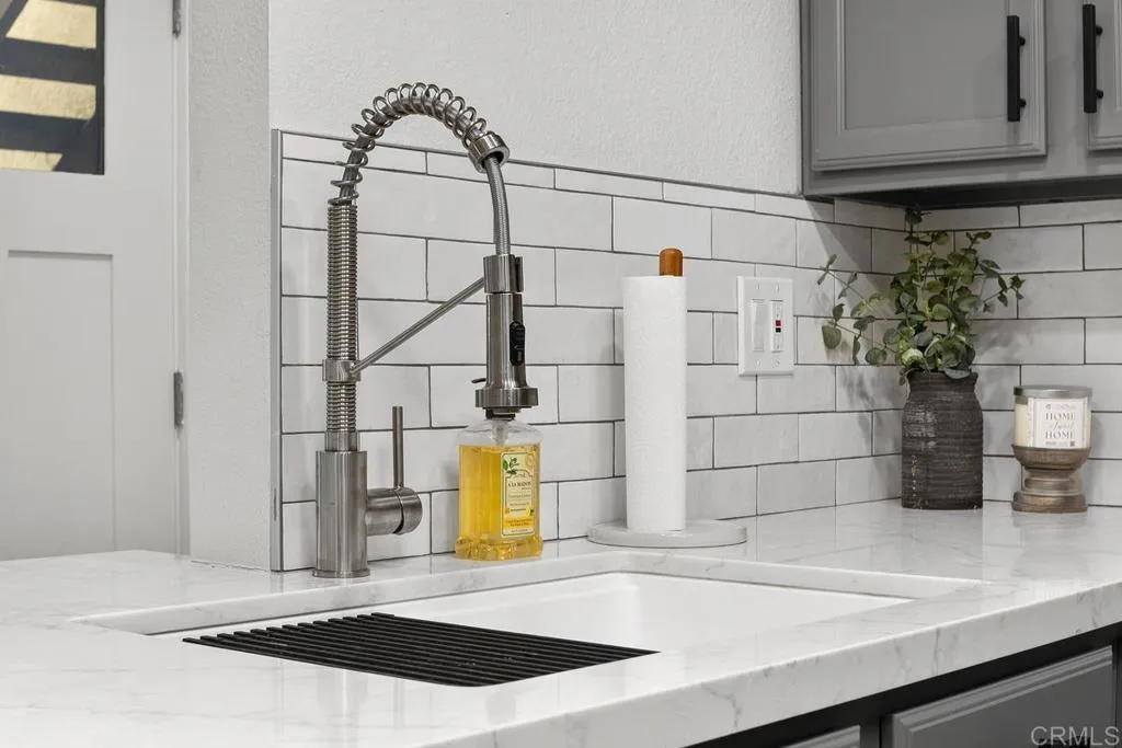 Photo #14: NDP2511098 Listing: Photo #14