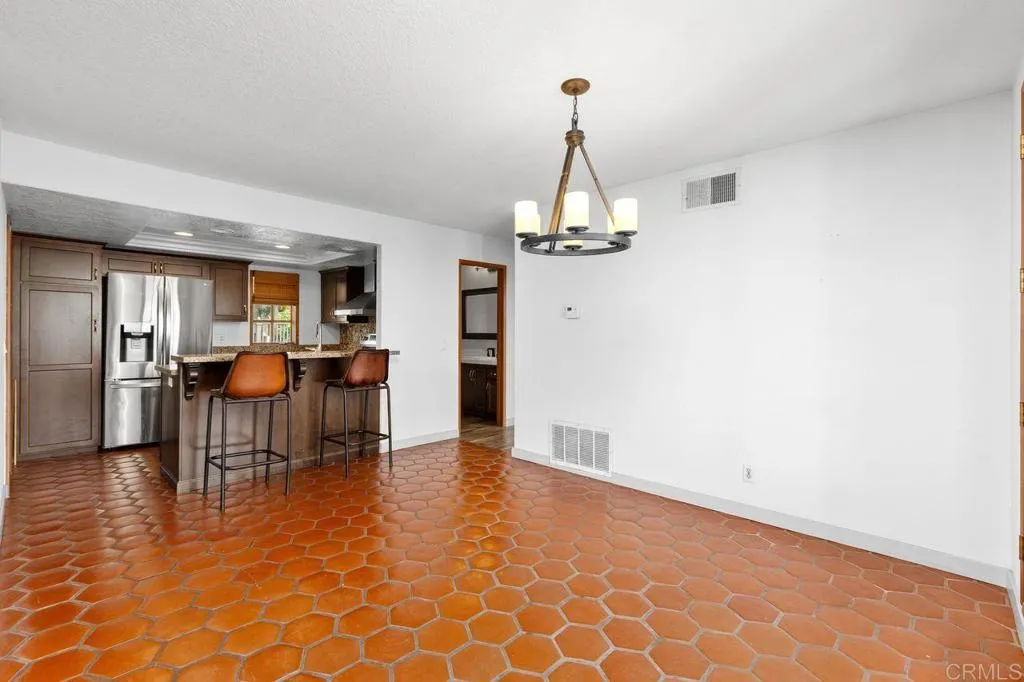 Photo #13: NDP2511102 Listing: Photo #13