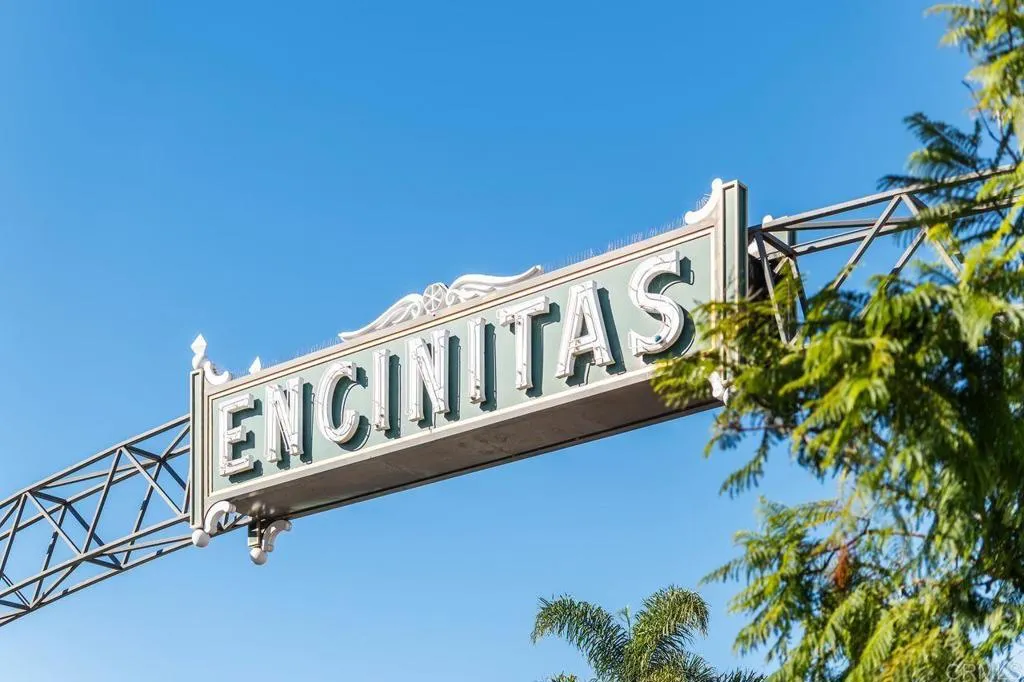 Photo #36: NDP2511102 Listing: Photo #36