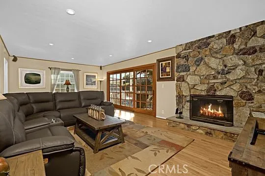 6941 Louise Avenue, Lake Balboa, CA 91406 - Photo 3 of 39, Lake Balboa, CA