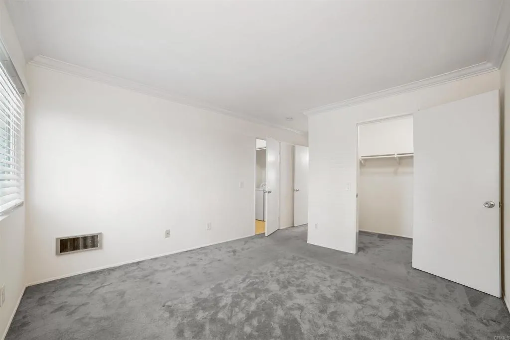 https://cdn.realtyfeed.com/cdn/127/306594975/7cad5949fc702b7883eafc3a5b1051fe.webp
