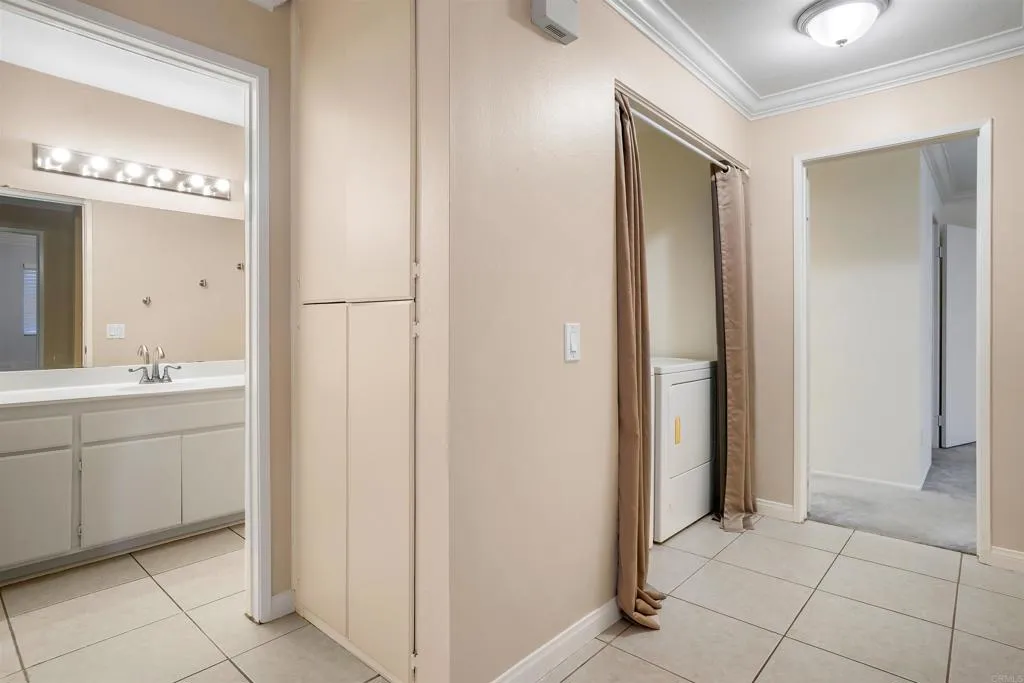 https://cdn.realtyfeed.com/cdn/127/306594975/9dee63533ac3e5f59dadd71935724030.webp