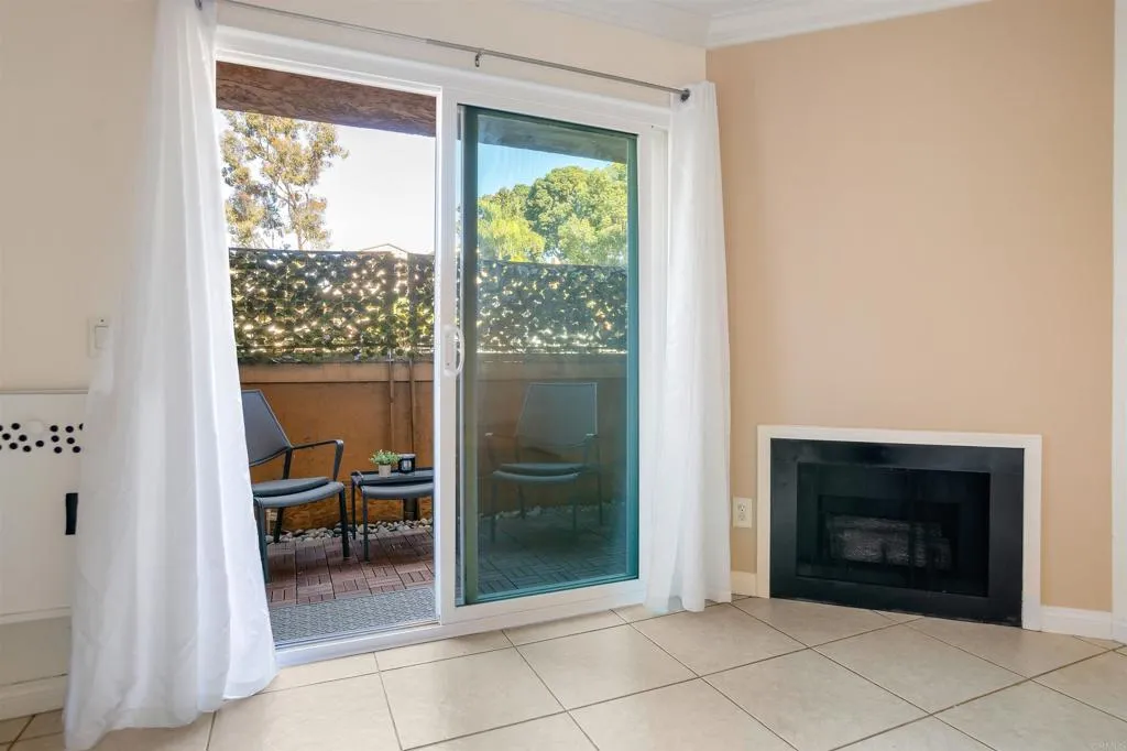 https://cdn.realtyfeed.com/cdn/127/306594975/e0be30d5f6305e1c0fd495b1f63c85c2.webp