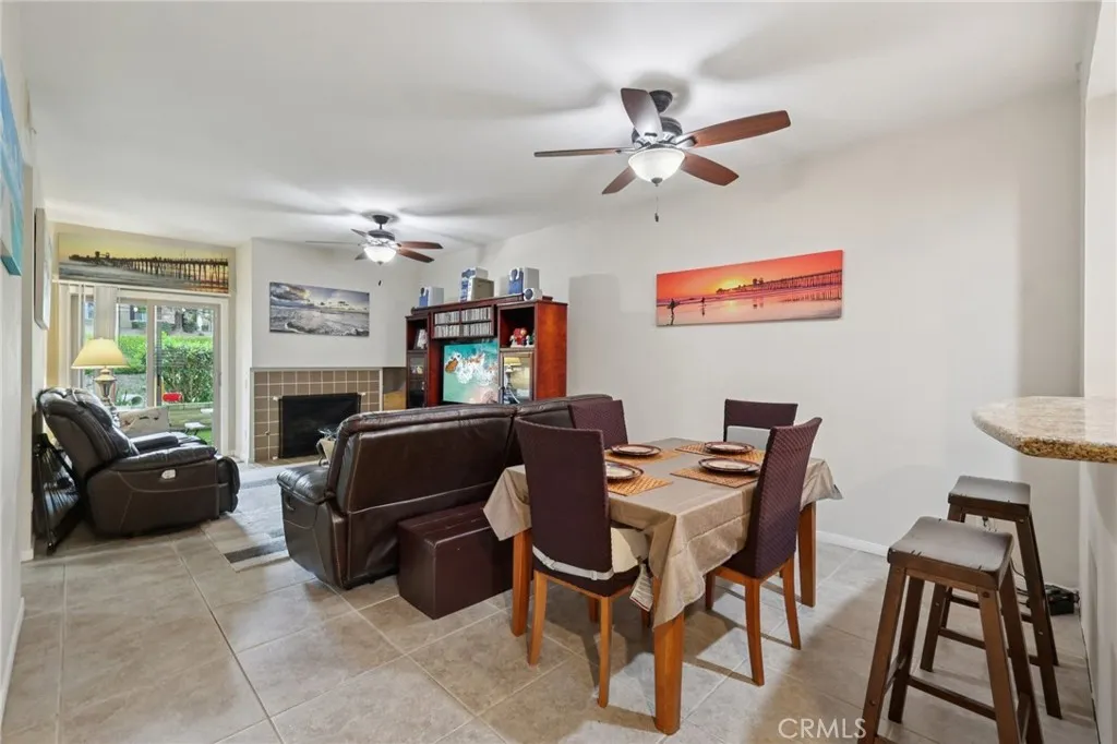 https://cdn.realtyfeed.com/cdn/127/306595025/f3ba8027ace7f6baecdc50b56dc2b349.webp