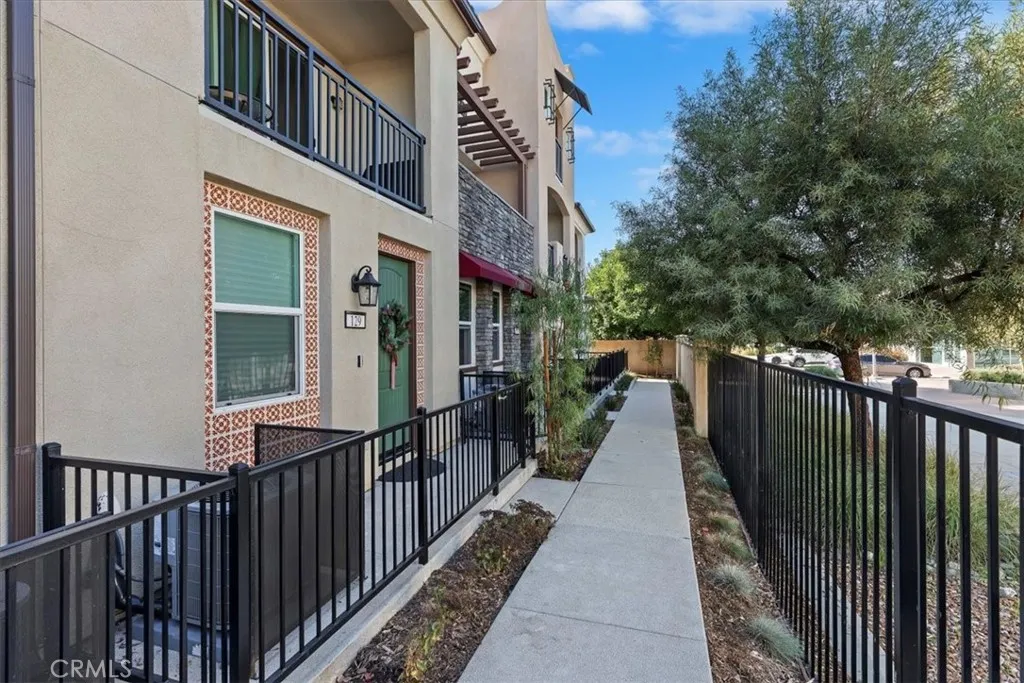 Covina, CA 91722