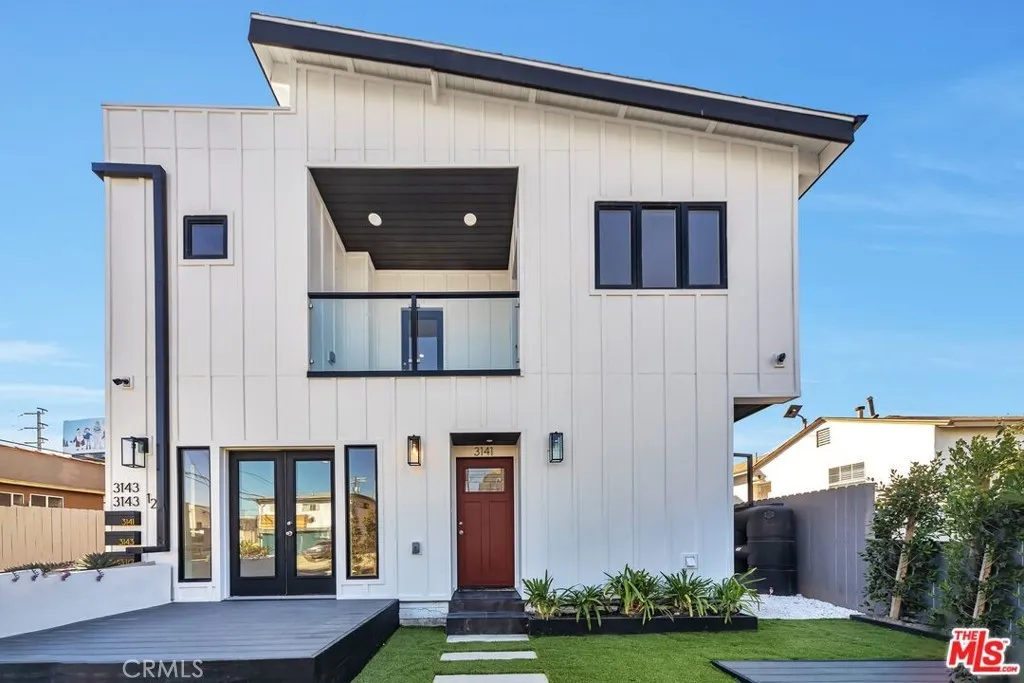 Los Angeles, CA 90034