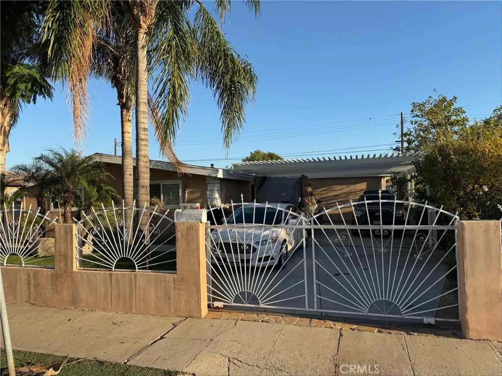 12974 Vaughn St, San Fernando, CA 91340