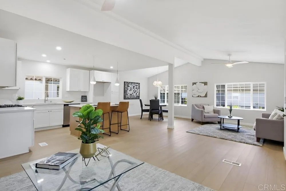 525 W El Norte Pkwy UNIT 302, Escondido, CA, 92026